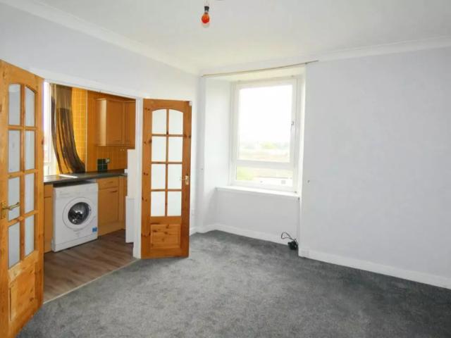 Apartment for rent in Grange, Crookedholm