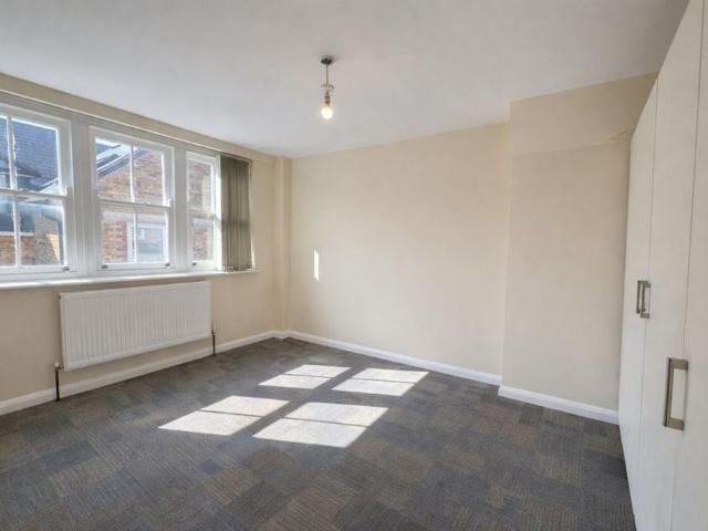 Apartment for rent in Stokenchurch, Buckinghamshire