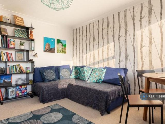 Apartment for rent in Brunswick, Brighton & Hove