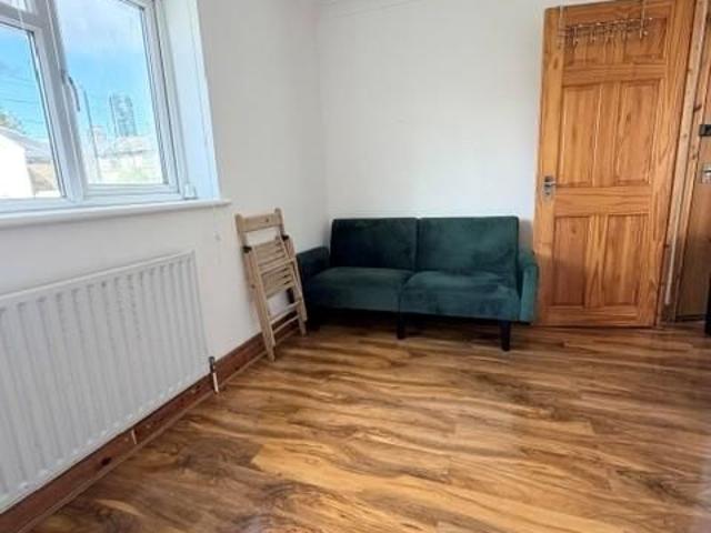 Apartment for rent in London Borough of Ealing, Greater London