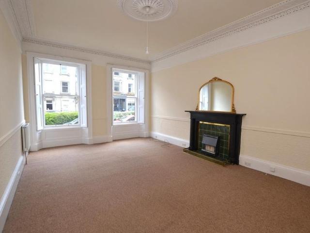 Apartment for rent in Hillside, Scotland