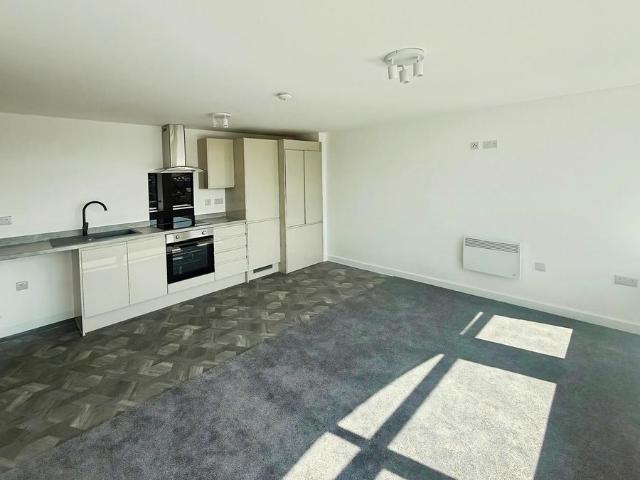 Flat for rent in Potters Corner, East Midlands