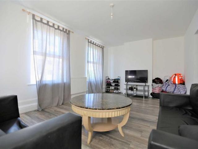 Apartment for rent in Greater London