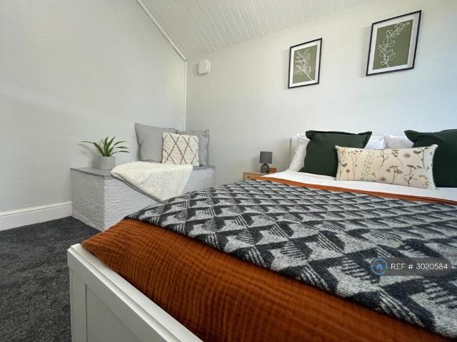 Flat for rent in Wall, Carnhell Green
