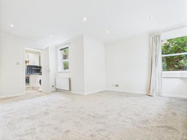 Apartment for rent in Oatlands, Harrogate