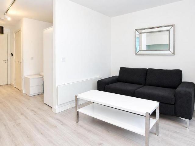 Apartment for rent in Holbeck, West Yorkshire