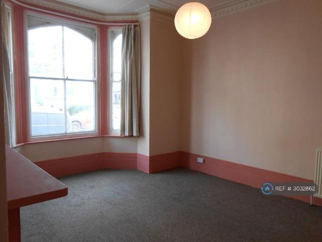 Apartment for rent in St Leonards Green, Guestling Green