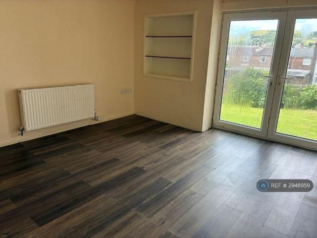 Apartment for rent in Constable Lee, Irwell Vale