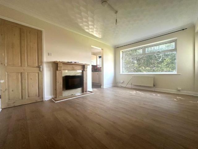 Apartment for rent in Thornhill, City Of Southampton