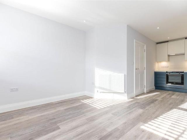 Apartment for rent in Maidenhead