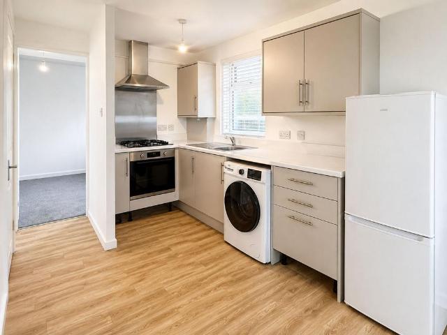 Flat for rent in Rodbourne, Swindon