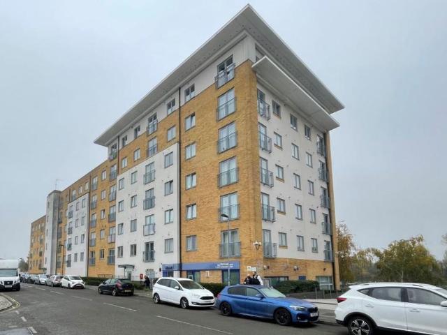 Apartment for rent in London Borough of Ealing, Greater London