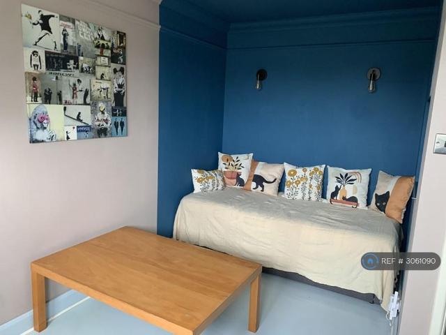 Room for rent in Foxholes, East Hertfordshire