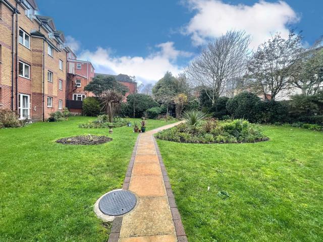 Apartment for rent in Boscombe, Bournemouth