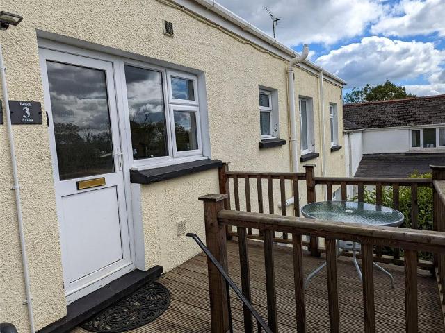 Flat for rent in St. Mary Out Liberty, New Hedges
