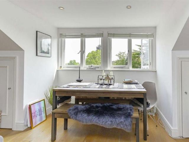 Apartment for rent in Hampton Wick, Greater London