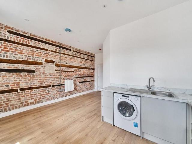 Apartment for rent in Hampshire