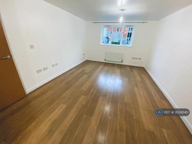 Apartment for rent in Oad Street, Kent