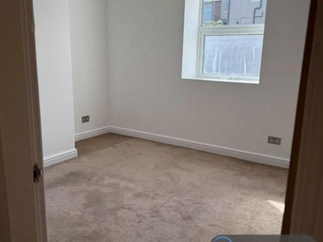 Apartment for rent in Dukinfield, Tameside