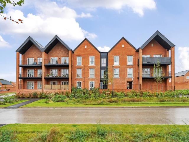 Flat for rent in Headbourne Worthy, Hampshire