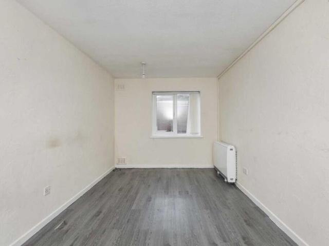 Apartment for rent in Hexthorpe, South Yorkshire