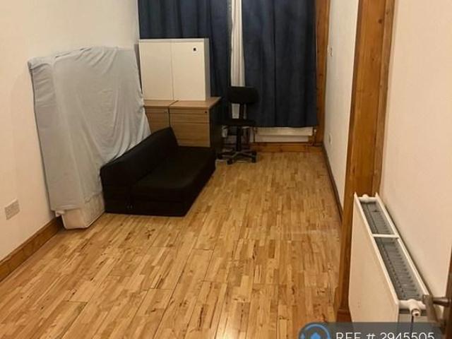 Apartment for rent in Hayes, Greater London