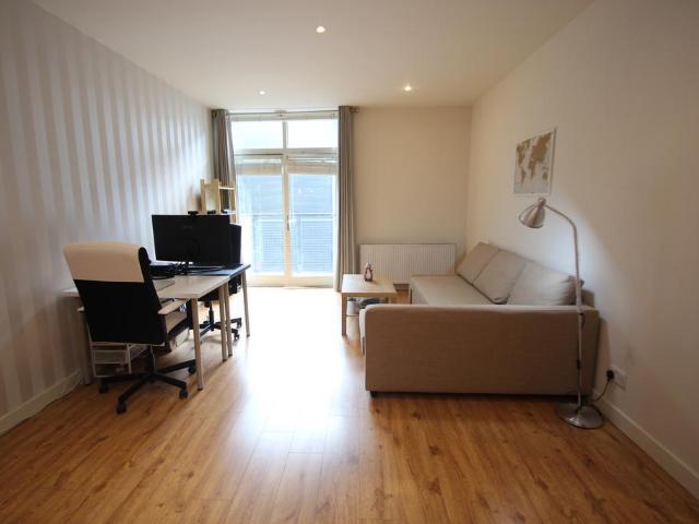 Flat for rent in Blythswood Holm, Glasgow