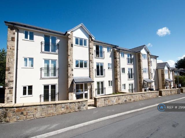 Flat for rent in Summerhill, Wales