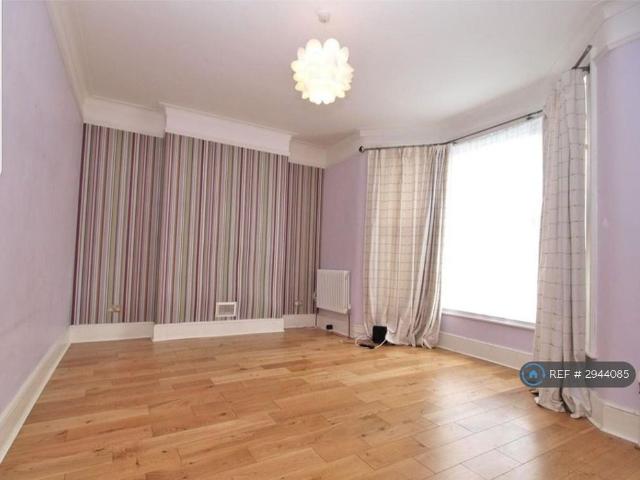 Apartment for rent in London Borough of Lewisham, Greater London