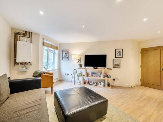 Apartment for rent in Clerkenwell, Isle Of Man