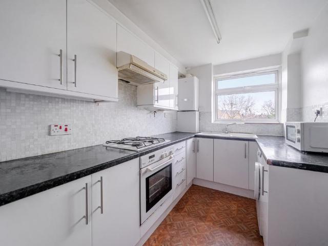 Flat for rent in Kidbrooke, Greater London