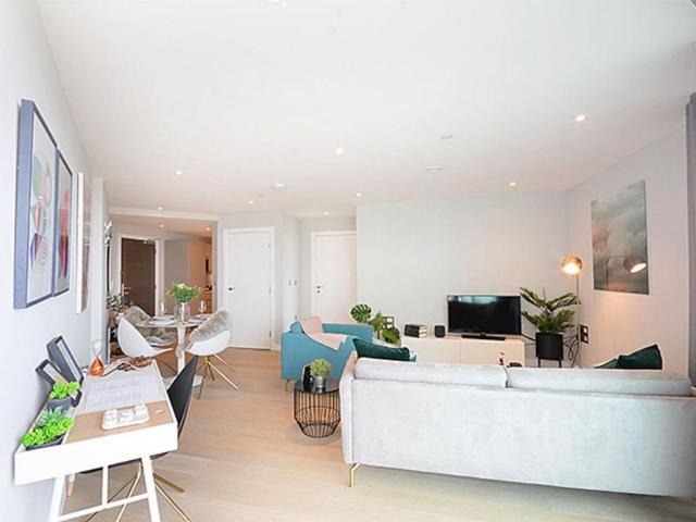 Apartment for rent in Kennington, Greater London