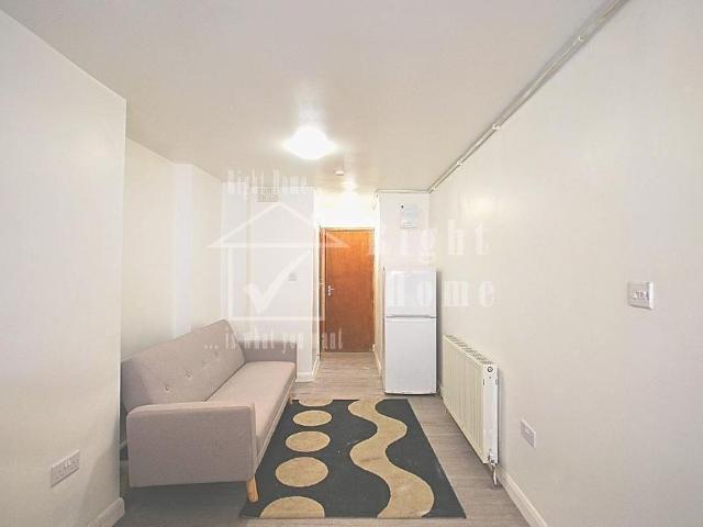 Apartment for rent in London Borough of Enfield, Greater London