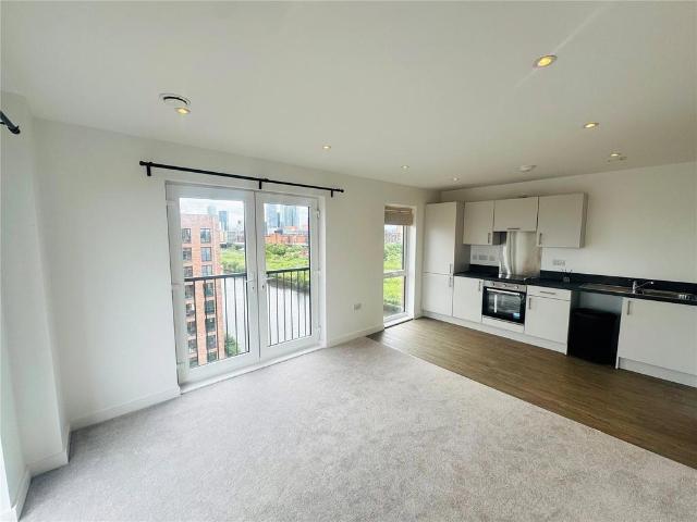 Flat for rent in Ordsall, Salford