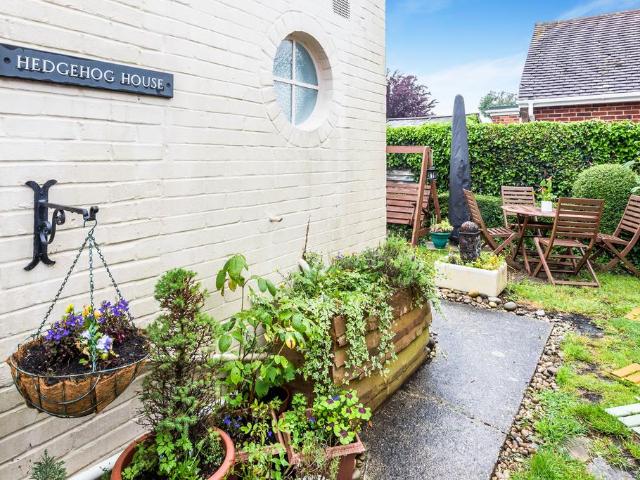 Flat for rent in Donnington, Littlecote