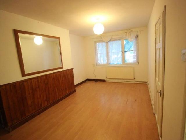 Apartment for rent in Bethnal Green, Isle Of Man
