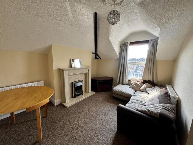 Apartment for rent in Bishopston, Feckenham