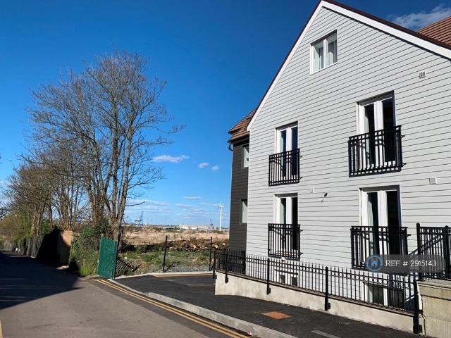 Flat for rent in Hamerton, Kent