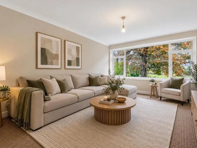 Apartment for rent in Horsforth Vale, Leeds