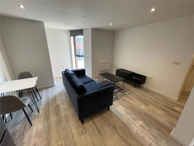 Apartment for rent in Kensington, Calderstones