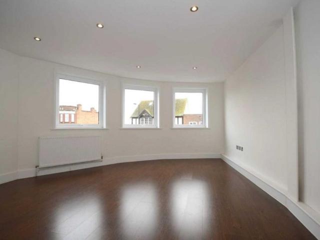Apartment for rent in High Barnet, Greater London