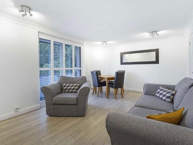 Apartment for rent in London Borough of Wandsworth, Greater London