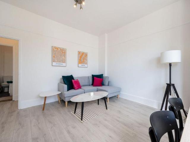 Apartment for rent in West Norwood, Greater London