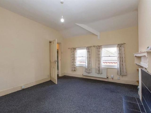 Apartment for rent in Highfields, Old Wharf