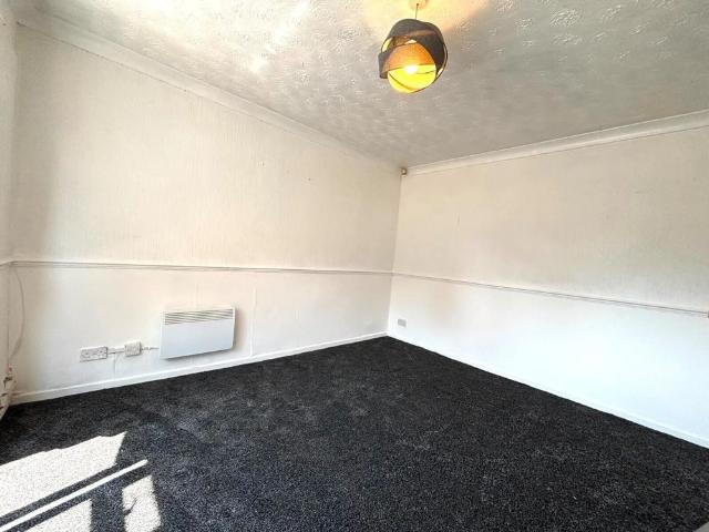 Apartment for rent in Shard End, West Midlands