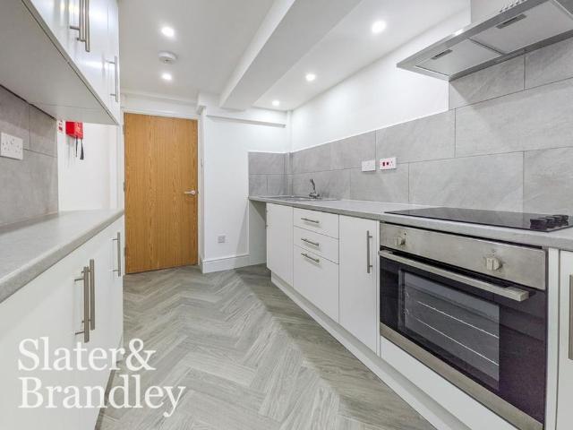Apartment for rent in Lenton Abbey, Haddon