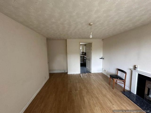 Apartment for rent in Almondbury, Kirklees