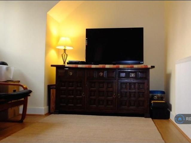 Apartment for rent in Barkingside, Greater London