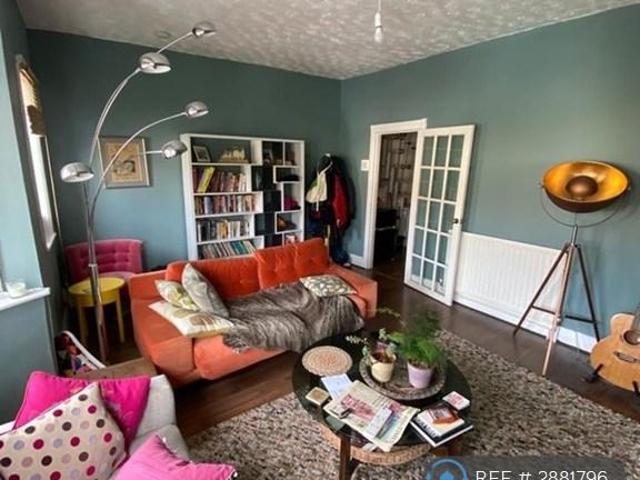 Flat for rent in East Dulwich, Isle Of Man