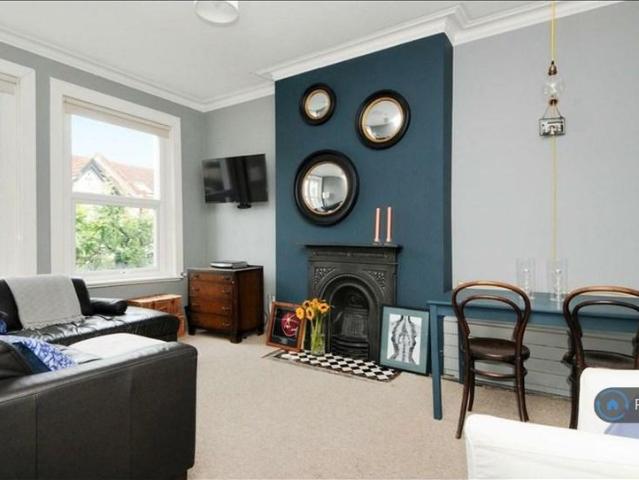 Apartment for rent in Upper Tooting, Greater London
